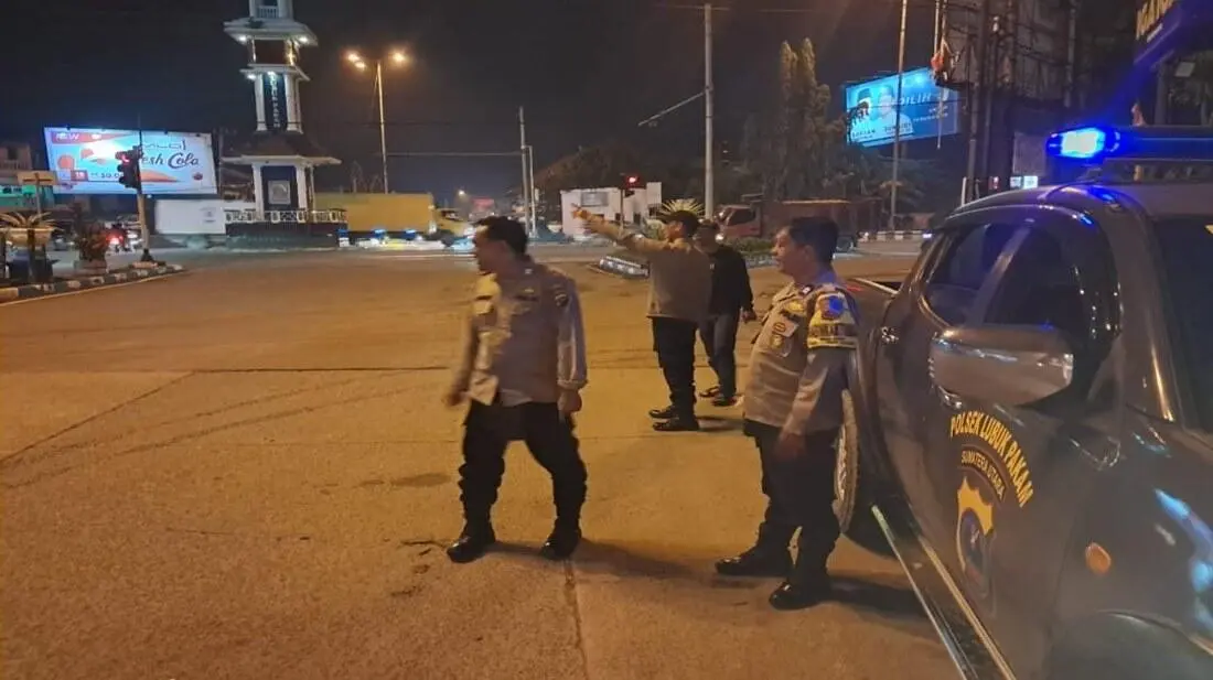 Pastikan Situasi Kamtibmas Aman Dan Kondusif, Polresta Deli Serdang Patroli dan Sambang Poskamling