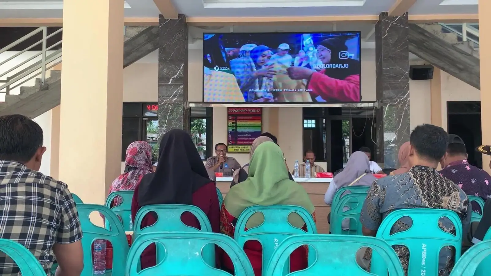 Cahaya Surya untuk Desa yang Bersinar: Sebuah Kisah Inspiratif Inovasi ITS Mengubah Penambangan