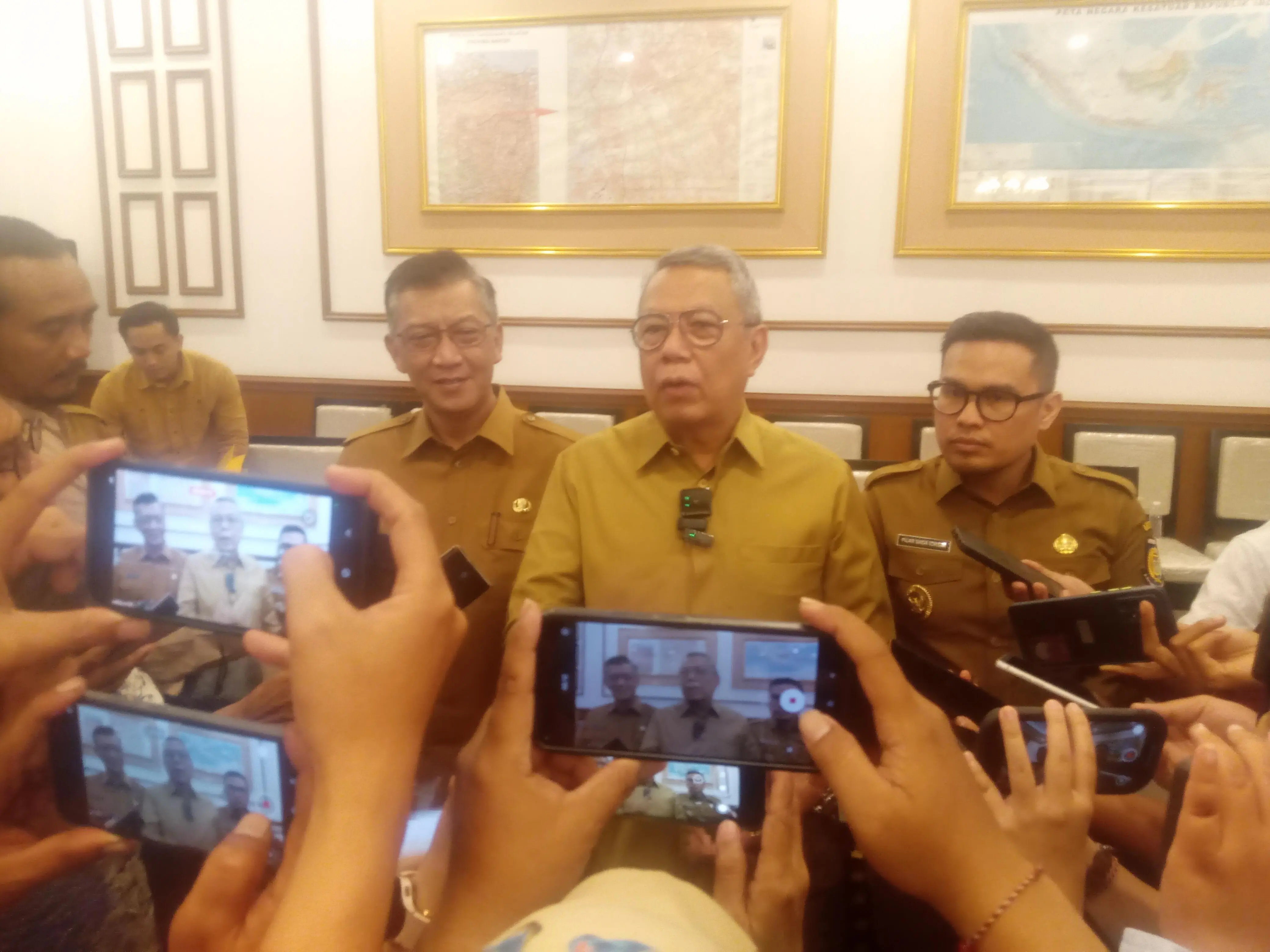 Klarifikasi Isu Publik Anggaran Rp731 Juta, Wali Kota Tangsel Luruskan Isu Jalan Rusak