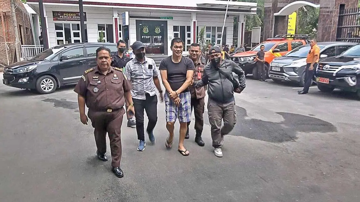 Sempat Jadi DPO, Selamat Ang Ditangkap Tim Buron Kejati Sumut di Tanjung Balai