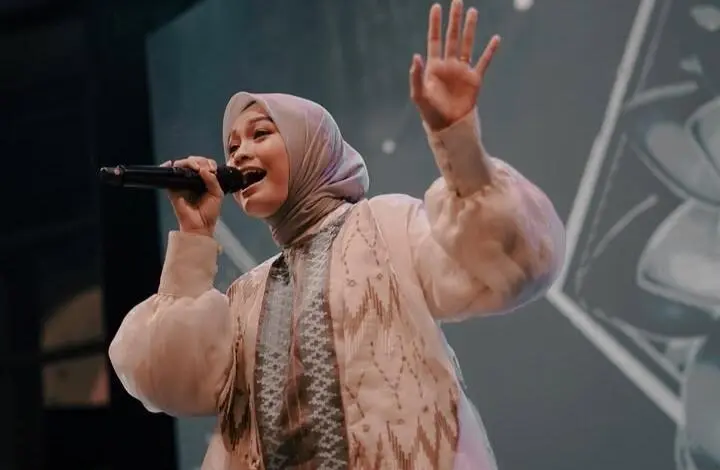 Salma Salsabil Umumkan Kelahiran Anak Pertamanya di Pestapora, Tanggal Pernikahannya Jadi Sorotan 