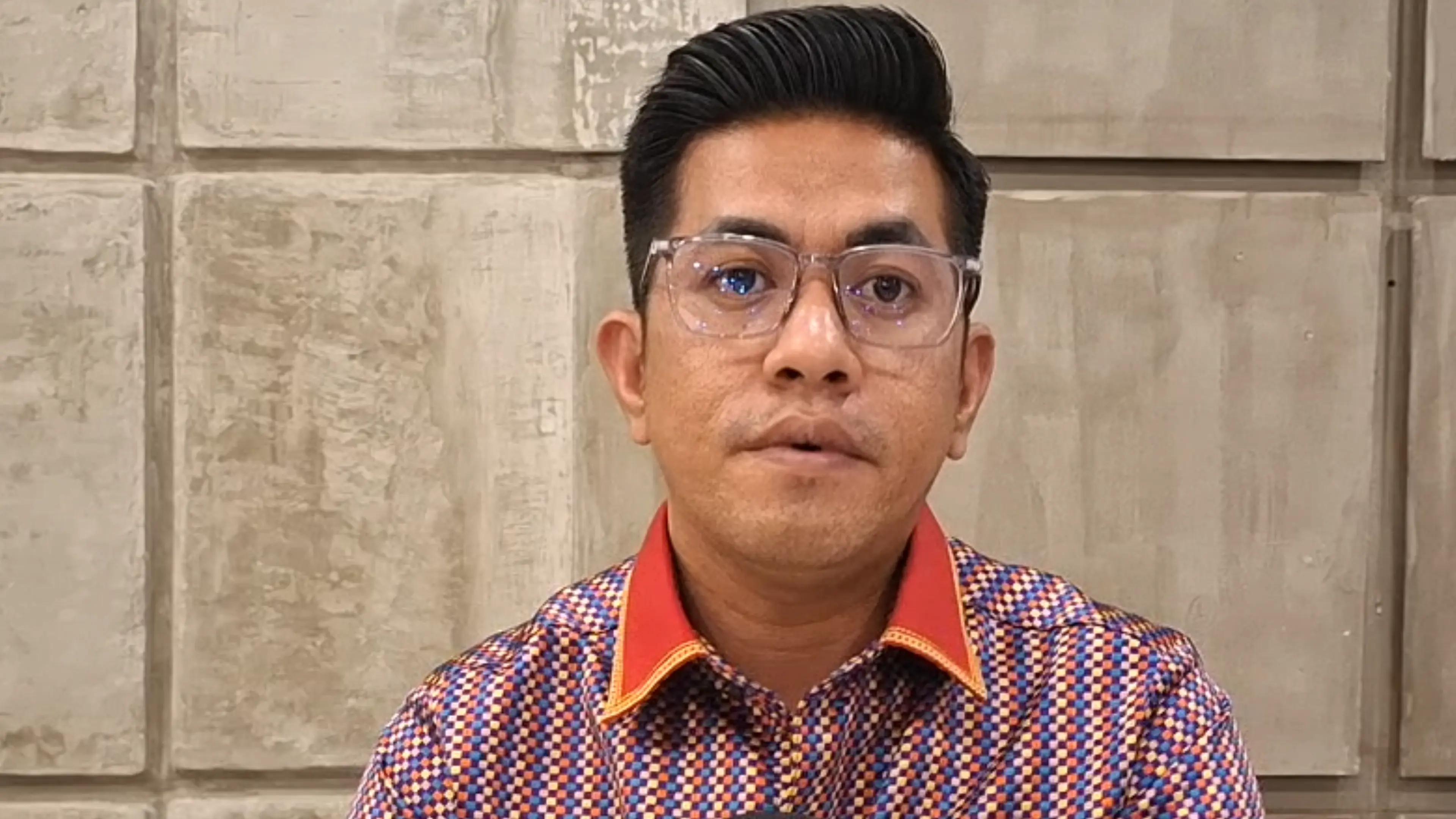 Meiza Aulia Resmi Gugat Cerai, Eza Gionino Terancam Kehilangan Hak Asuh 3 Anak!