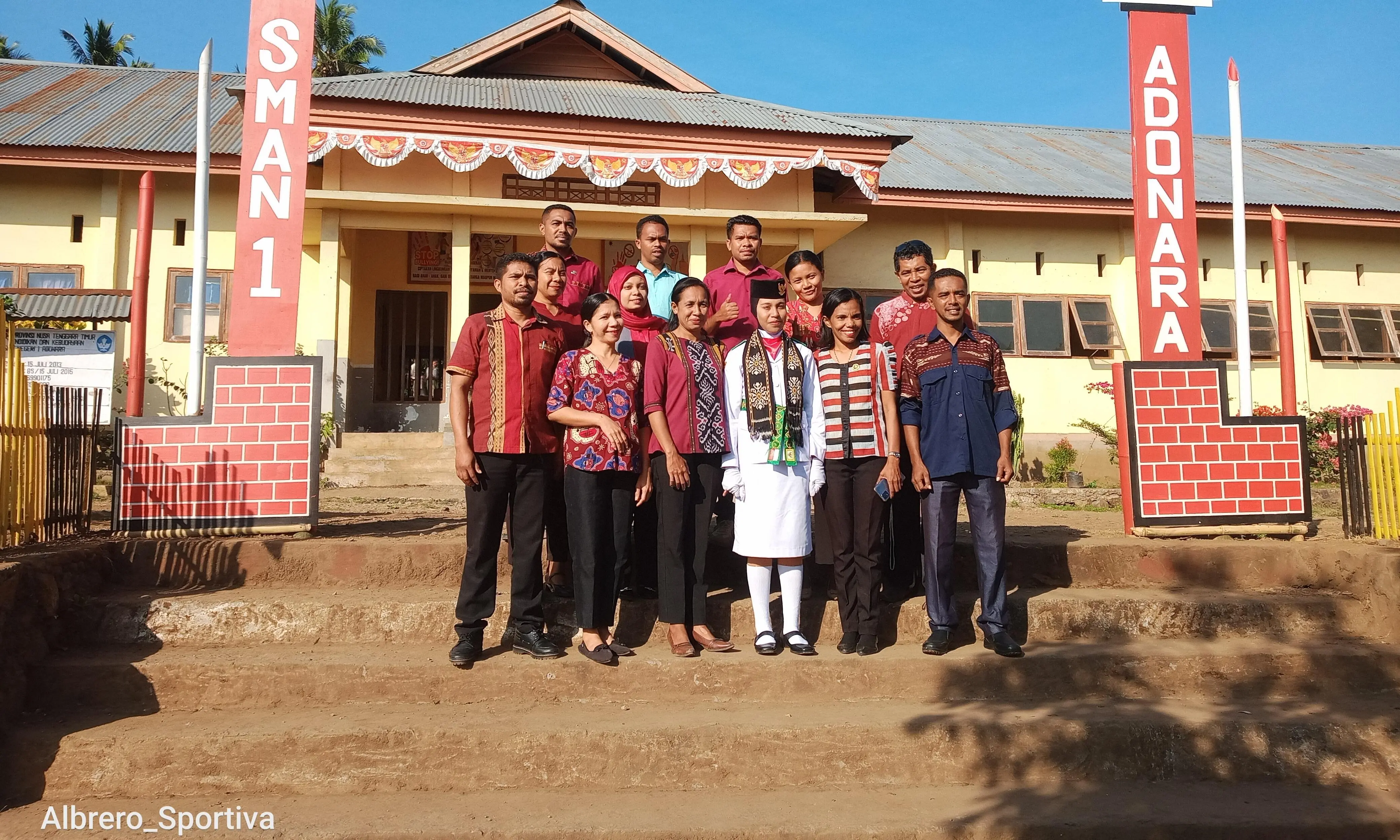 Kisah Inspiratif Paskibra: Sebuah Sajak Keberanian dan Mimpi dari SMAN 1 Adonara