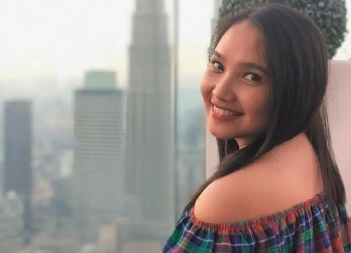 Siapa Salsa Erwina Hutagalung? Ini Profil Influencer Muda yang Tantang Debat Ahmad Sahroni: Miliki Pekerjaan Mentereng 