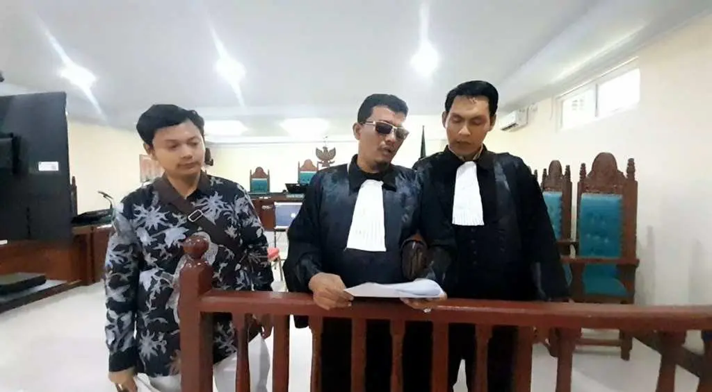 Epza Sesalkan Penuntut Umum Tak hadirkan Terdakwa Kepersidangan