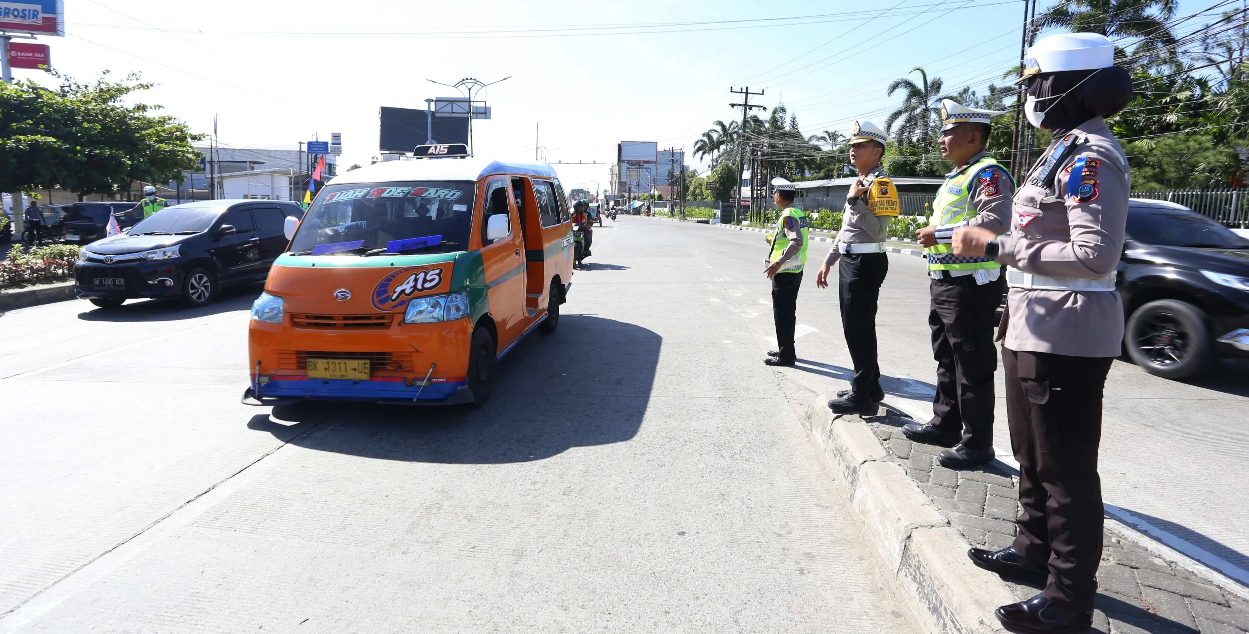 12.222 Pelanggaran Terjaring Selama Sepekan Operasi Patuh Toba 2025, Polda Sumut Gencarkan Edukasi dan Pencegahan