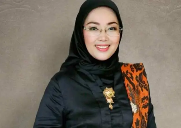 Jadi Ibu Sambung, Mengapa Ambu Anne Absen di Pernikahan Maula Akbar, Putra Dedi Mulyadi? Ini Drama Dibaliknya