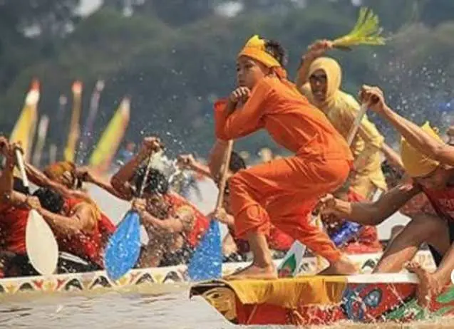 Catat! Ini Jadwal dan Lokasi Lomba Pacu Jalur 2025 yang Kini Viral di Dunia