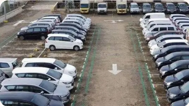 Industri Leasing Putar Haluan: Dana Tunai Gantikan Kredit Mobil