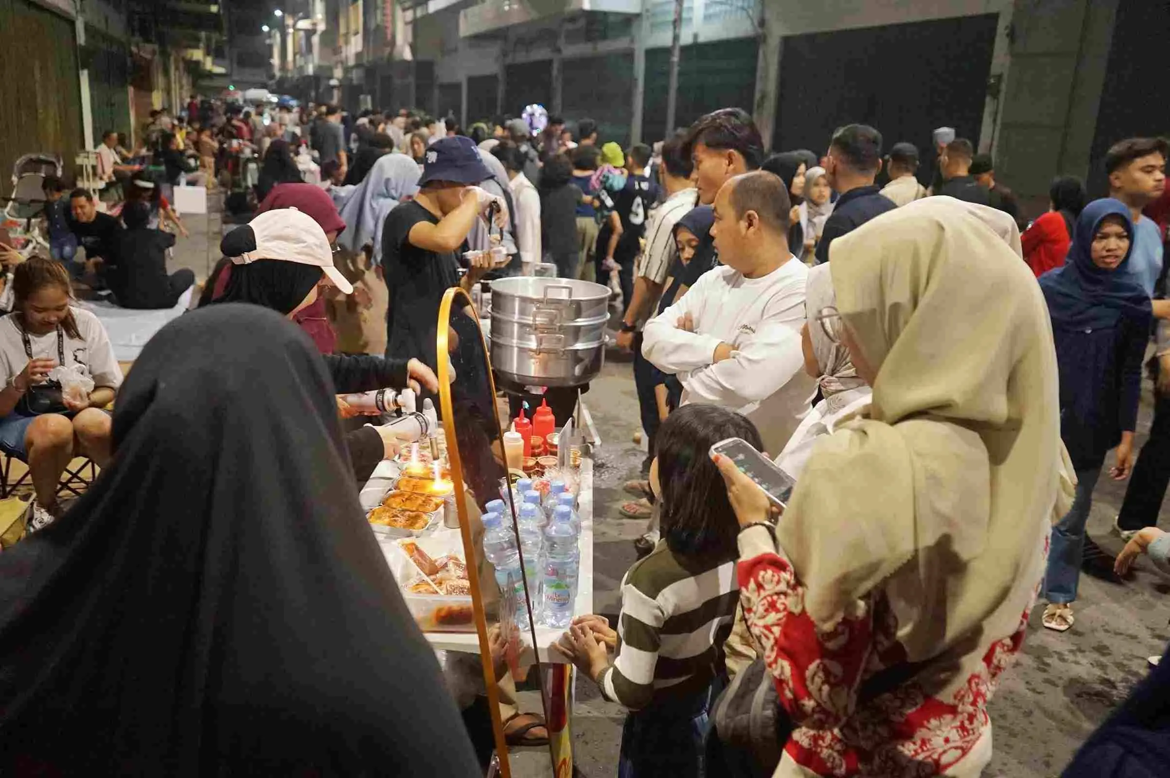 Ribuan Masyarakat Medan Nikmati CFN di Kawasan Kesawan