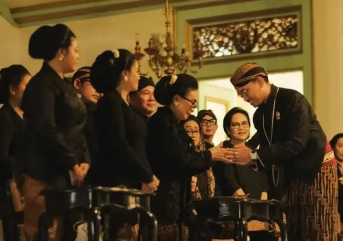 Satu Kota Dua Tradisi, Begini Perbedaan Kirab 1 Suro di Kasunanan Surakarta dan Mangkunegaran