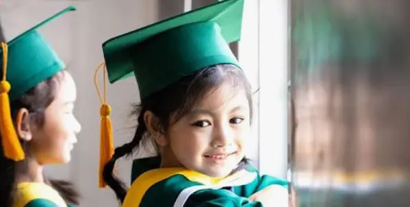 Buah Ajaib untuk Otak Anak: Rahasia Si Kecil Tumbuh Cerdas dan Sehat