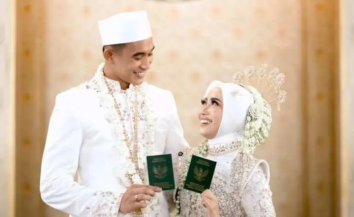 8 Tahun Pacaran, Ini Perjalanan Cinta Rizky Ridho dan Sendy Aulia: Dari Bangku Sekolah hingga Pelaminan