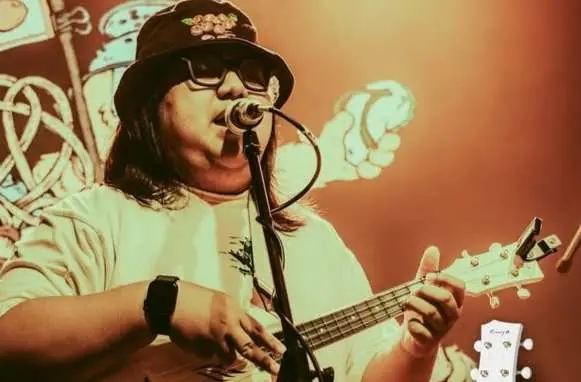 Mengenal Sosok Gustiwiw, Musisi Muda Multitalenta yang Berpulang di Usia 25 Tahun