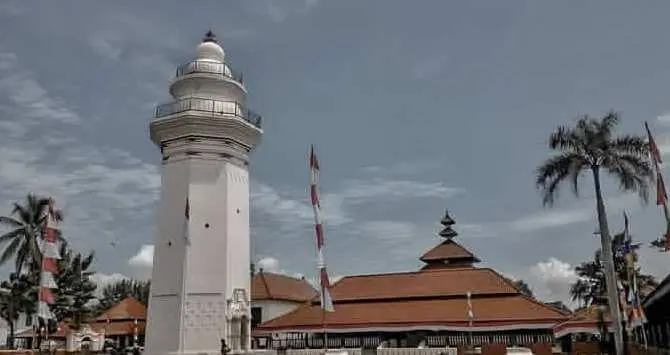 DKI Jakarta Kuasai Anggaran Belanja Daerah Terbesar di Indonesia Tahun 2025, Banten Capai Berapa?  ‎