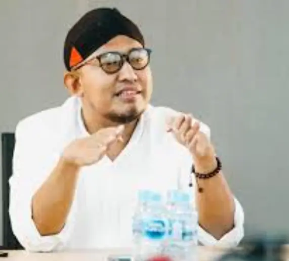 Rokok Ilegal Membanjiri Sumenep: Izin Usaha Dipersulit, Bupati Disorot