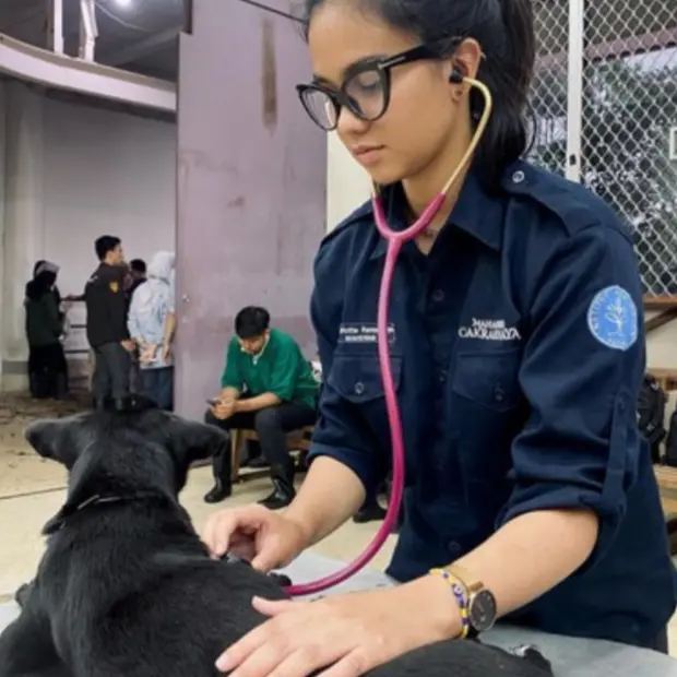 Deretan Anak Artis yang Sukses Berkarier sebagai Dokter, bikin bangga!! 