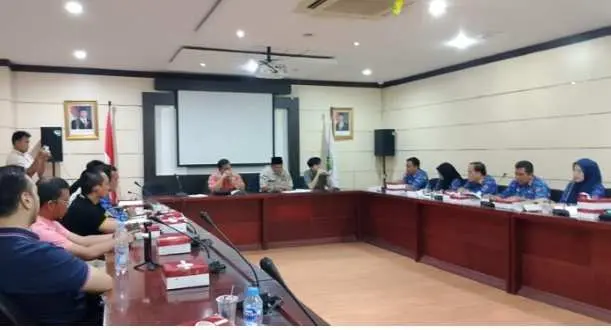 Imbas Kurangnya Perhatian Pemerintah Daerah, Sejumlah Warga Tangerang Datangi Kantor DPRD 