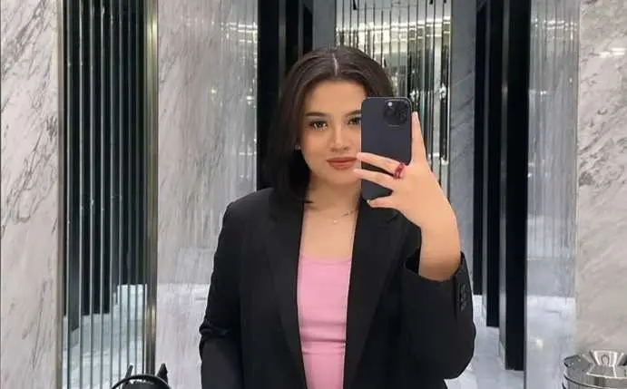 Mengenal Sosok Shabrina Leanor Juara Indonesian Idol 2025: Umur, Agama, dan Jejak Kariernya 