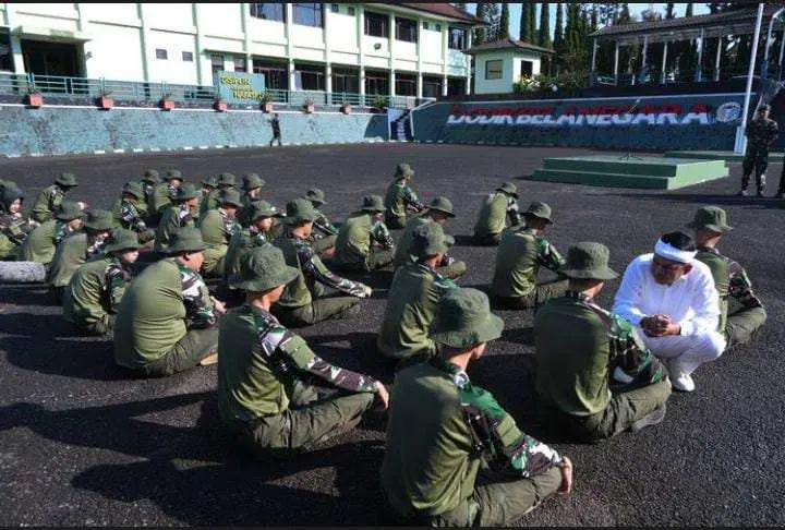 Pelajar Purwakarta Kembali dari Barak Militer, Disiplin dan Nasionalisme Dibentuk Selama 14 Hari
