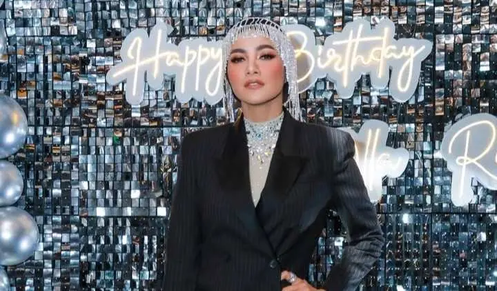 Fantastis! Ini Deretan Sumber Kekayaan Olla Ramlan Artis Fenomenal yang Dikenal Tajir Melintir 