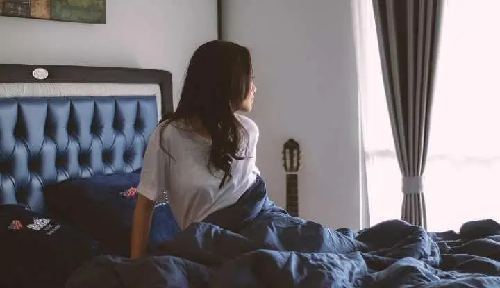 Susah Tidur? Ini Dia Tips Sehat Mengurangi Insomnia yang Bisa Kamu Ikuti  ‎