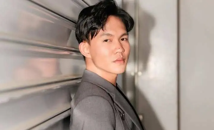 Mengenal Fajar Nur: Sosok Kontestan Indonesian Idol Season 13 yang Viral Karena Lagu 'Putri Iklan'