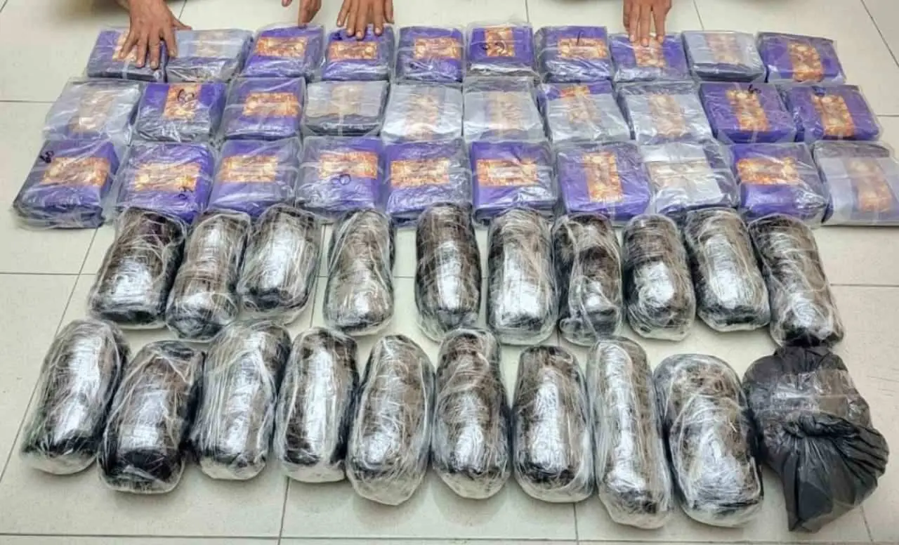 Polda Sumut Gagalkan Penyelundupan 30 Kg Sabu dan Narkotika Jenis Liquid Vape di Perairan Labuhanbatu Utara