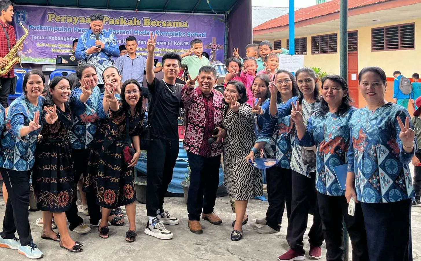 Puncak Perayaan Paskah Sekolah Nasrani 2  Medan Penuh Sukacita