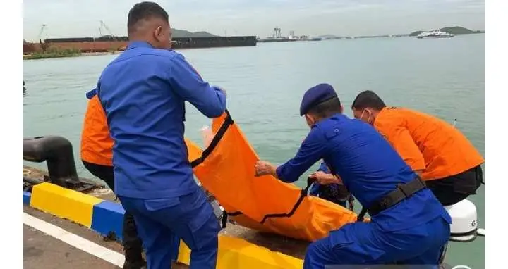 Temuan Jenazah Terapung di Perbatasan Indonesia-singapura, Tim SAR Himbau Masyarakat Untuk Selalu Perhatikan  Keselamatan   ‎