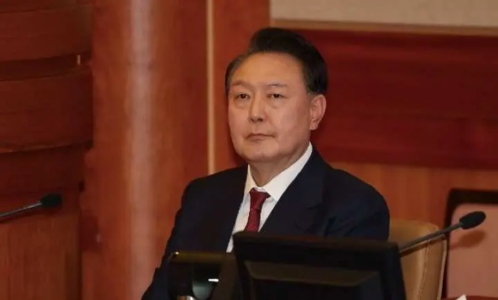 Presiden Korea Selatan Yoon Suk Yeol Secara Resmi Dicopot Dari Jabatan  ‎