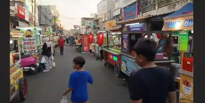 Mau Berburu Kuliner? Ini Dia Rekomendasi Street Food yang Bisa Kamu Kunjungi di Tangerang 