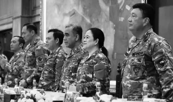 Keterkaitan RUU TNI dan Dwifungsi ABRI yang Banyak Diperdebatkan dan Memicu Kekhawatiran 