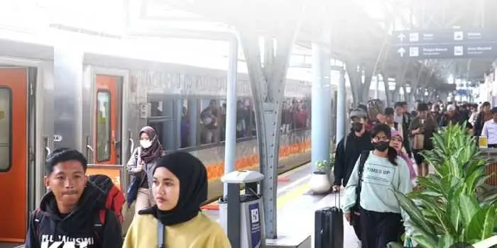 Angkut Ribuan Penumpang, KAI Siapkan Puluhan Ribu Tiket untuk Mudik Gratis BUMN 2025, Cek Jadwalnya! 