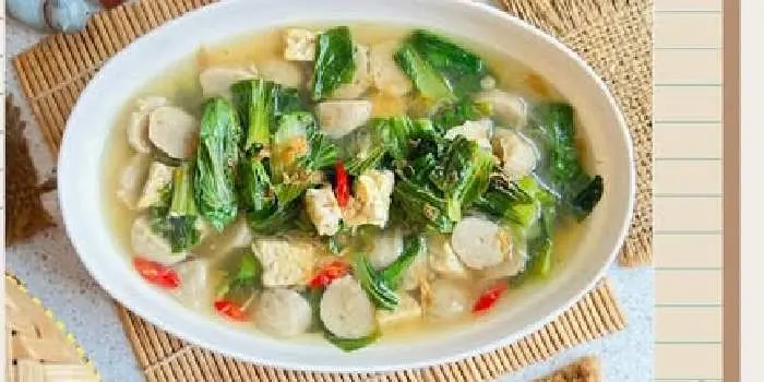 Menu Sehat Tanpa Khawatir Kalori Berlebih, Yuk Masak Pokcoy Tempe Bakso Kuah Saus Tiram, Cocok Untuk Hidangan Sahur
