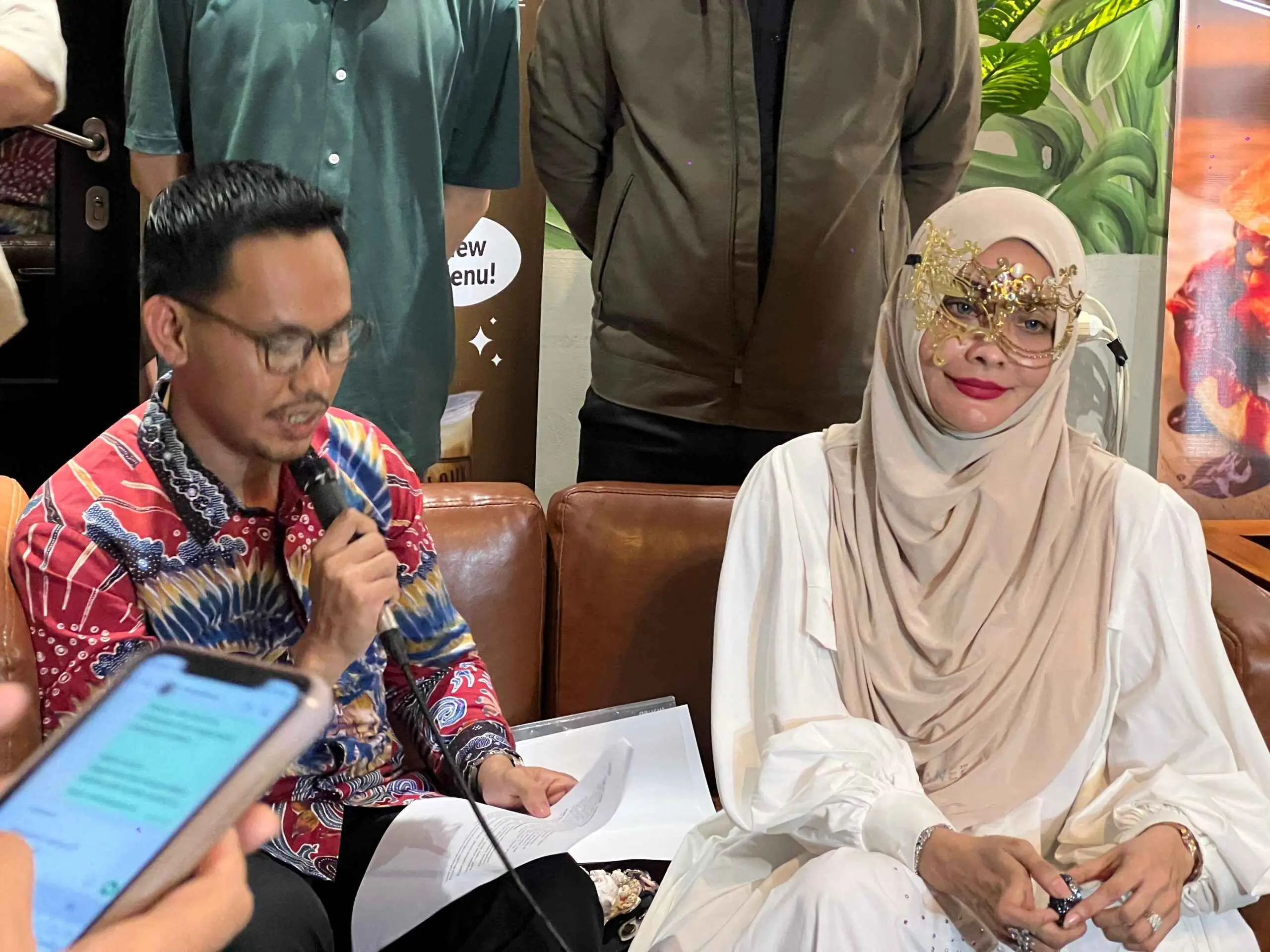 Dokter Detektif Kembali Beraksi: Laporkan DRL, Diduga Dokter Richard Lee Terkait Penjualan Produk Kecantikan Ilegal