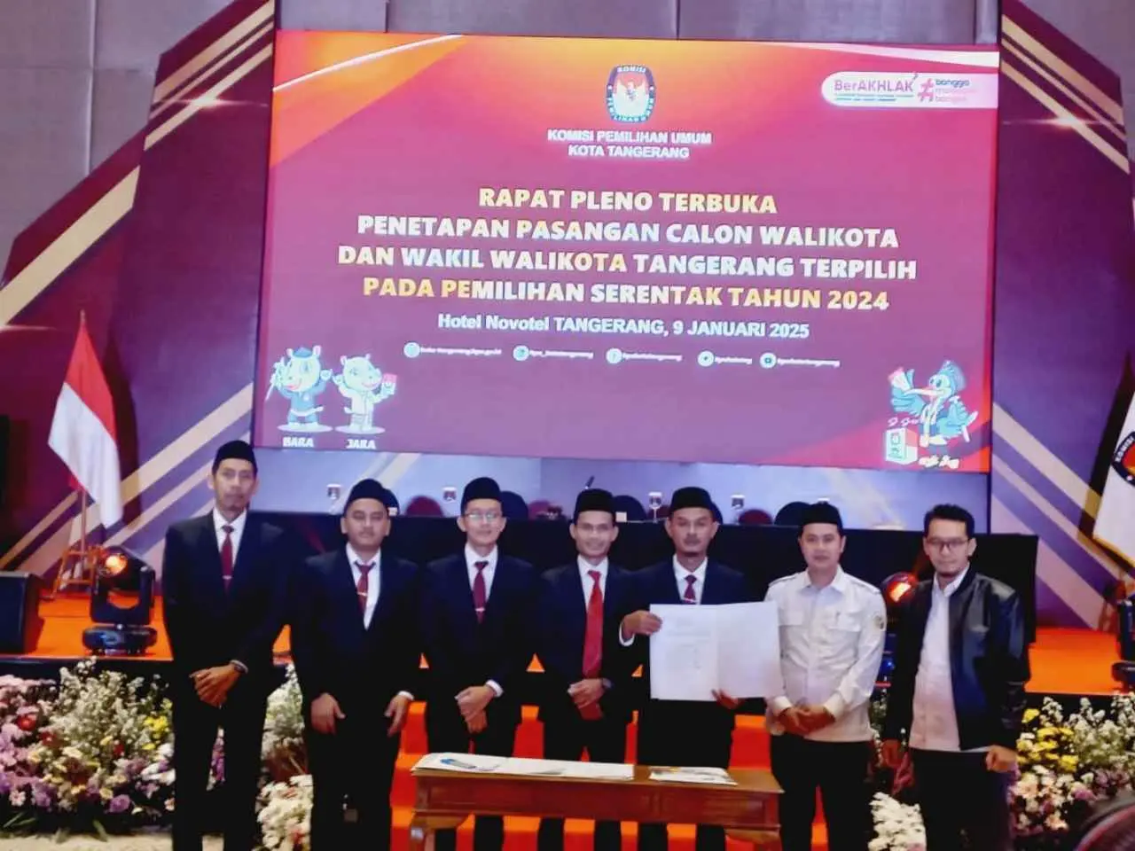 KPU Kota Tangerang Tetapkan Sachrudin dan Maryono Sebagai Wali Kota dan Wakil Wali Kota Terpilih Periode 2025-2030