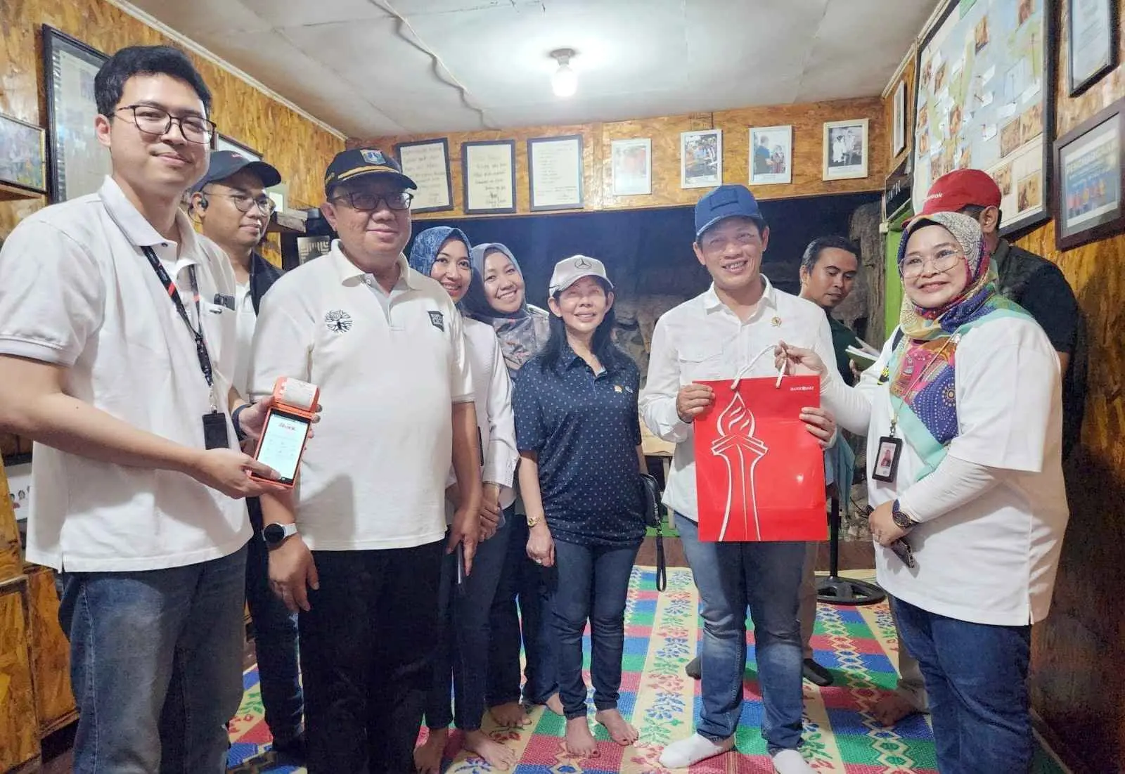 Menteri Lingkungan Hidup Apresiasi Inovasi Digital Bank DKI dalam Pengelolaan Sampah di BSI Kumala