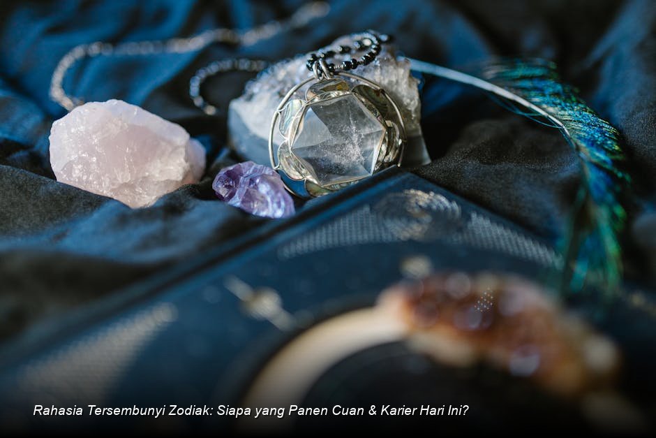 Rahasia Tersembunyi Zodiak: Siapa yang Panen Cuan & Karier Hari Ini?